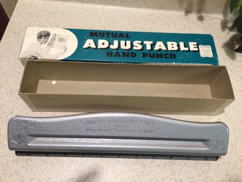 &#034;Mutual Adjustable Punch # 20&#034; 3 HOLE PUNCH vintage 1959 METAL Retro W/ Box 50&#039;s