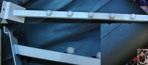 WHITE STRAIGHT WATERFALL WATER FALL DISPLAY RETAIL FIXTURE SLATWALL SLAT WALL