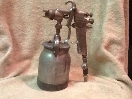Binks model 62 paint sprayer gun ( 1 quart tank) for sale