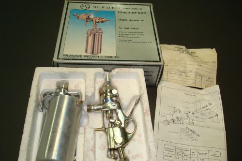 Vintage paint gun milwaukee pneumatic touch up gun new in box model mps-16 8 oz for sale