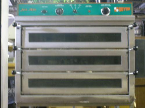 Doyon piz3  gas pizza oven - 3 decks with custom stand ($999) value &lt;free&gt; for sale