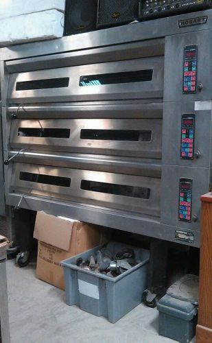 Commercial ,Hobart #3HBD0 ,,3-deck  electric pizza oven 220v  3phase