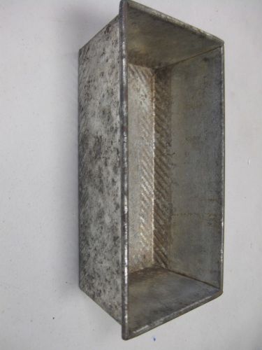#11 Antique Metal Tin Bread Pan Magnet Sticks Baking 9 by 5 by 3&#034; Vintage
