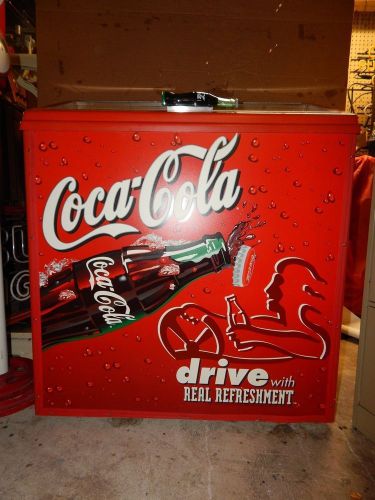 Coke Soda Beer Novelty  Coca Cola Soda Refrigerator Case Cooler Vending Machine