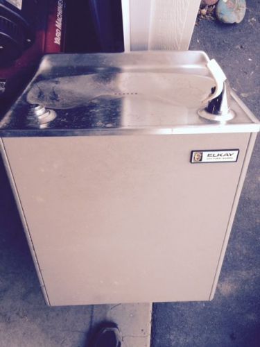 Elkay water cooler (with Flexi-Guard)-- Used