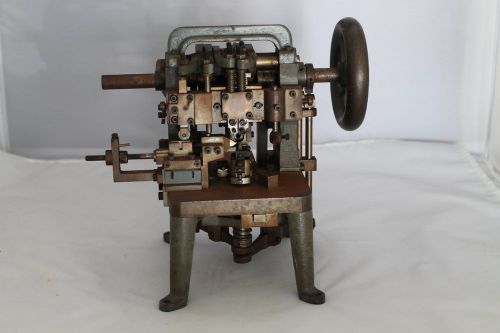 INDUSTRIAL TYPE BENCH STYLE CHAIN MAKING MACHINE NO RESERVE