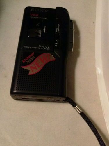 SONY M-677V MICROCASSETTE TAPE RECORDER, VOR VOICE OPERATED RECORDING