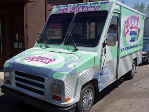 Your choice 89 &amp; 91 umc aeromate box ice cream truck, money, ready, events fairs for sale