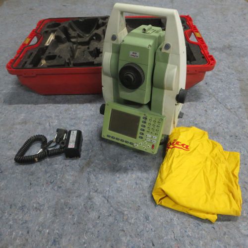 LEICA TCRP 1205 R100 TOTAL STATION 2 BATTERIES CASE CHARGER PRISMLESS 5&#039;ACCURACY