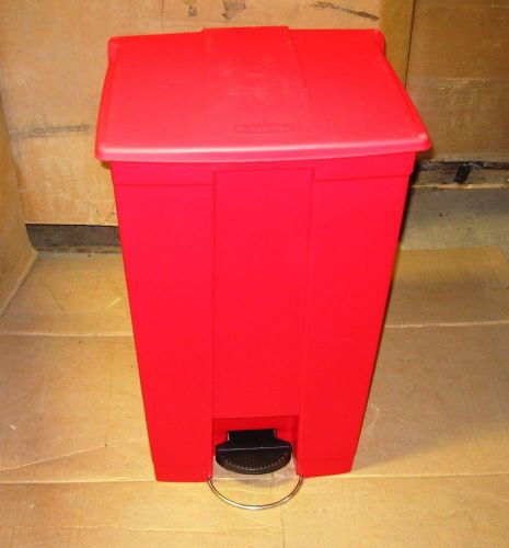Rubbermaid commercial 23 gallon hdpe medical mobile step-on trash can 3u653 nnb for sale