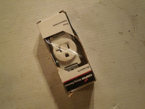 Lot of 2: New COOPER Single Receptacle 1877W-Box (White) 20A 2P 3 wire grounding