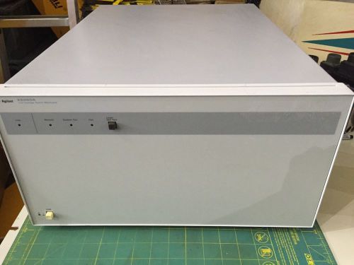 Agilent E5250A Low Leakage Switch Mainframe with E5252A 10 X 12 matrix Switch