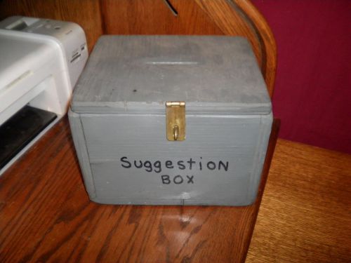 VINTAGE ? HAND MADE CRAFTED WOOD SUGGESTION LOCK BOX MONEY SAFE