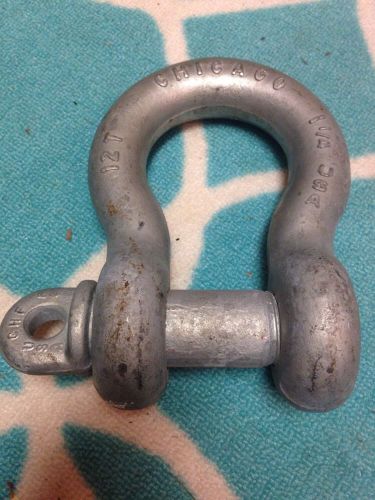 SHACKLE CHICAGO 12 TON 1 1/4 SCREW