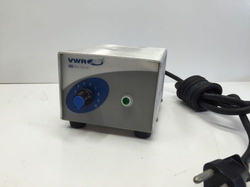 VWR Scientific Mini-Stirrer Model 200 Magnetic Laboratory Mixer Plate