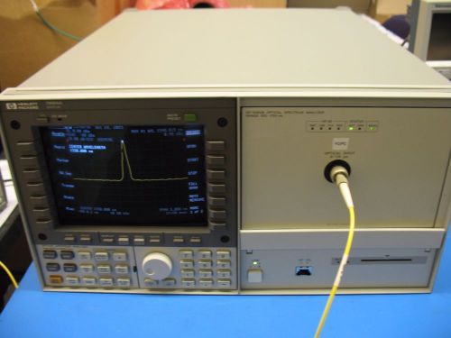 HP 70952B Optical Spectrum Analyzer with 70004A Mainframe