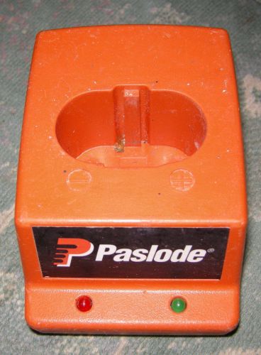 Paslode Charger Base (Used, working,  Free Shipping)