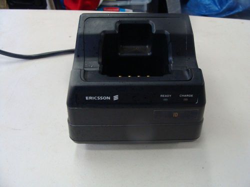 Ericsson Universal Desk Charger Base BML 161 59/1 R4A
