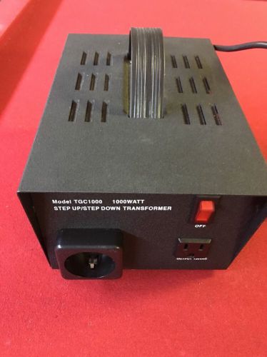 VOLTAGE VALET TGC1000 1000WATT STEP UP / STEP DOWN TRANSFORMER