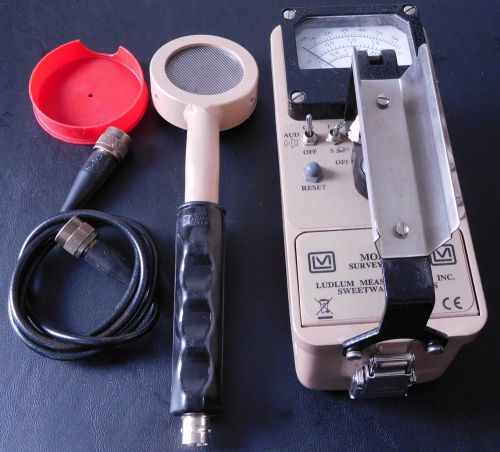 Ludlum Model 3 Geiger Counter Radiation Survey Meter w Pancake Probe and cable