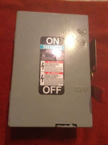 SIEMENS General Duty Enclosed Switch GF221N 30 Amp 240 Volt Never Used