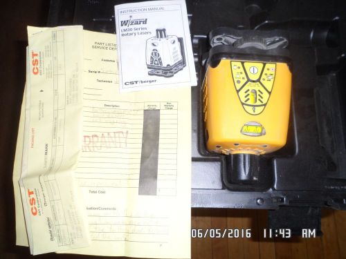 CST BERGER LM30 CONTRACTOR  ROTARY LASERMARK LASER LEVEL **GOOD CONDITION*