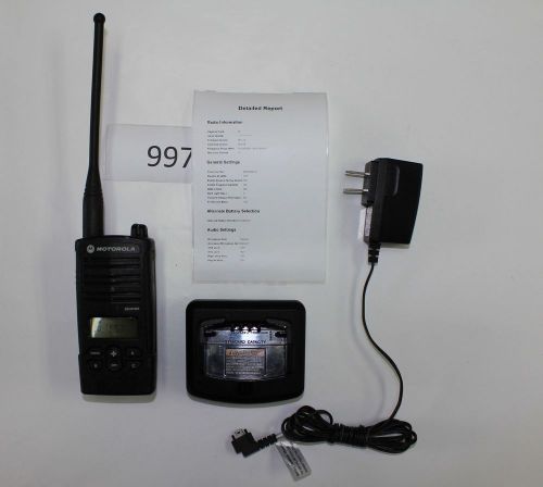 Motorola RDU4160d UHF Radio With Charger RU4160BKN9AA #997