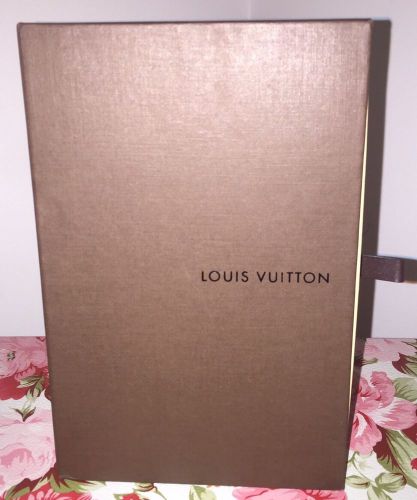 100% Authentic Louis Vuitton LV Small Scarf Pull Out Display Gift Box