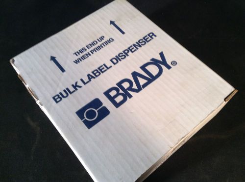 Brady BPTL-12-109 Lables Brady BM71-12-109 Bulk Bmp71 Tags - White 1000 / Roll