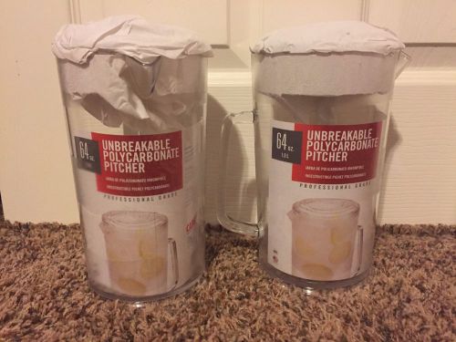 Set of 2 NEW Cambro 64oz Clear Polycarbonate Pitcher w/ Lid PC64CW135