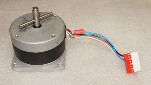 Moons Stepper Motor 23HY0422-01n 16vdc 1.8 deg 2-1/4&#034; Square 1-1/2&#034; Tall