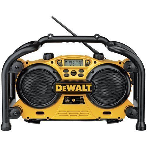 New DEWALT DC011 Combination Work Site Radio and 7.2-Volt to 18-Volt Pod-Style