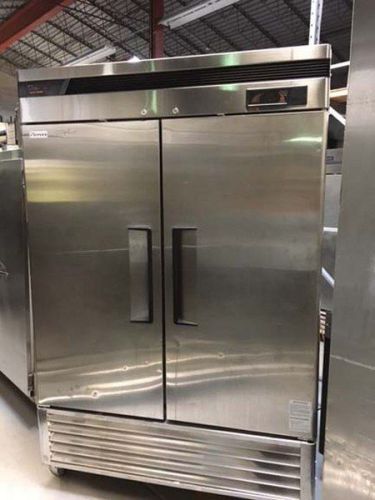Turbo air 2 solid door freezer tsf-49sd for sale