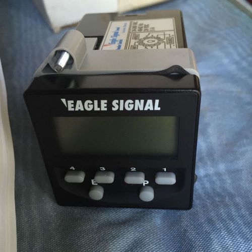 Eagle Signal Multifunct. LCD Timer 24-240 VAC 48-62HZ 24VDC 5A Series B856-500