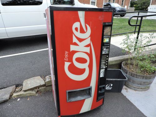 USED COKE vending machine