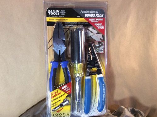 Klein Tools 3-Piece Electrician&#039;s Tool Kit 5-in-1 Nut Driver Wire Cutters Z00020