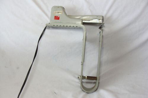 Swingline Model 15E-4 Tabletop Electric Booklet Stapler