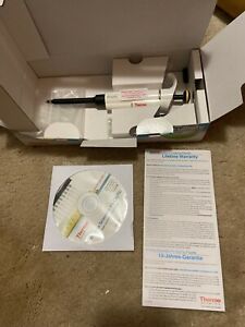 Thermo Scientific 4641210 F1-ClipTip Single Channel Manual Pipette, 20-200 µL