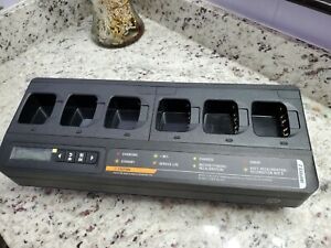 MOTOROLA PMPN4283A &#034;IMPRES 2&#034; MULTI SIX UNIT CHARGER