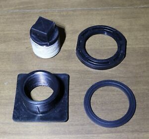 Old Style Rubbermaid Stock Tank Drain Plug No package
