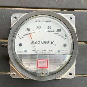 Dwyer 2001C Magnehelic Differential Pressure Gauge (0-1.0 inches of water)