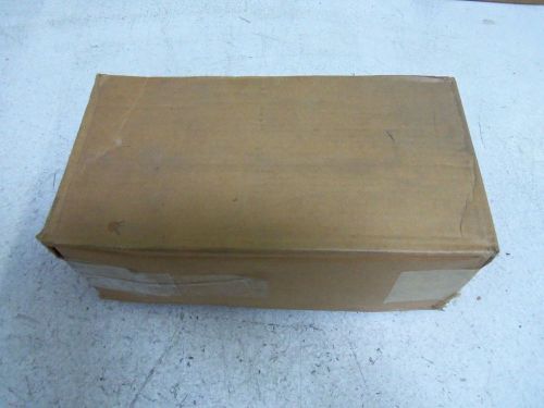CROUSE-HINDS LL107 CONDUIT *NEW IN A BOX*