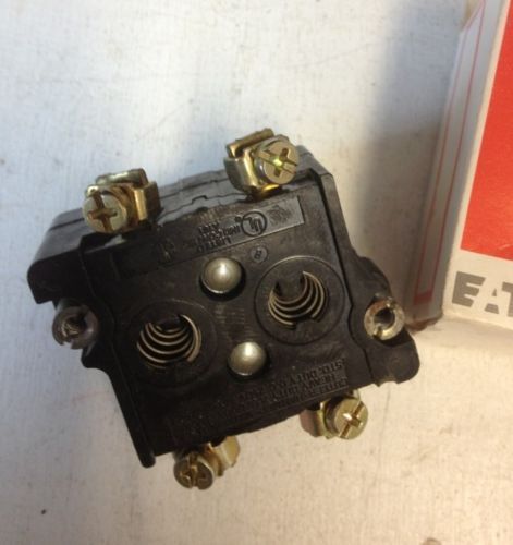 Cutler hammer contact block 10250t1. 1no and 1nc contact new for sale