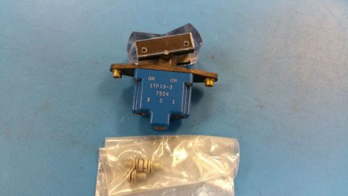 1tp19-3, rocker switch, 1 pole, 2 position, screw terminal, flush panel mounting for sale