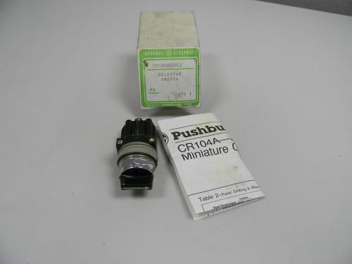 GENERAL ELECTRIC CR104B2212 SELECTOR SWITCH NEW IN BOX