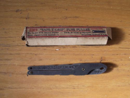 Vintage Ideal Safe-T-Grip Fuse Puller For Small Fuses