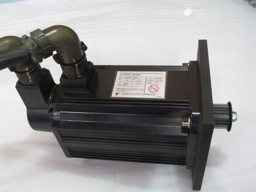 YASKAWA USASEM-15AF1 R/MIN300 (AC SERVO MOTOR)