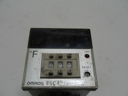 (M6-1) 1 OMRON E5C-R TEMPERATURE CONTROL DIGITAL