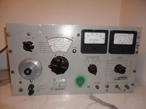Vintage Hewlett Packard Signal Generator 606A