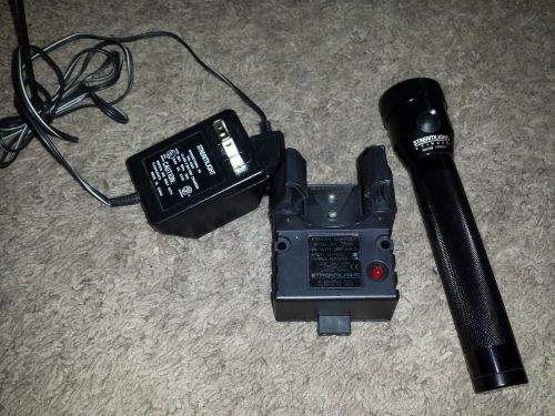 original Streamlight Stinger with charger